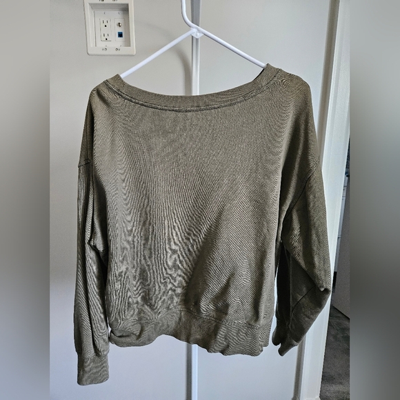 H&M Green Sweatshirt Size M - Picture 2 of 4
